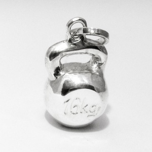 Ezüst kettle bell kulcstartó / medál, Táska & Tok, Kulcstartó & Táskadísz, Kulcstartó, Ékszerkészítés, Ötvös, MESKA