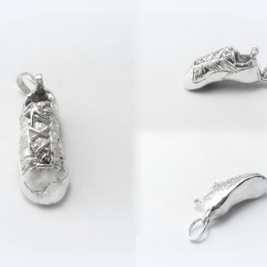 Ezüst mászócipő medál , Ékszer, Nyaklánc, Medál, Ékszerkészítés, Ötvös, MESKA