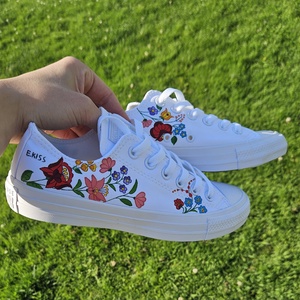 Custom Converse - Kalocsai, Ruha & Divat, Cipő & Papucs, Cipő, szandál, Festészet, Festett tárgyak, MESKA