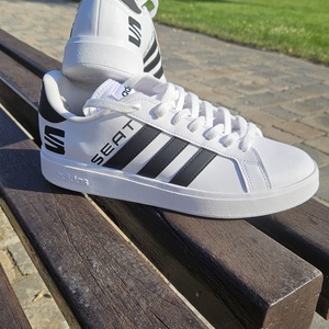 Custom Adidas Grand Court - SEAT - ruha & divat - cipő & papucs - cipő, szandál - Meska.hu
