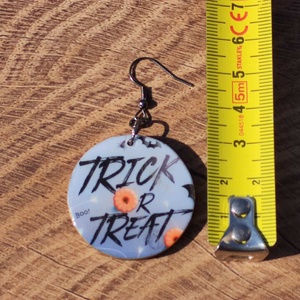 Halloween mintás fülbevaló  Trick or Treat fülbevaló - ékszer - fülbevaló - lógós kerek fülbevaló - Meska.hu