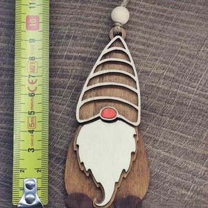 Manó karácsonyfadísz,  vagy Mikulásra - Vidám karácsonyi dísz fából - karácsony - karácsonyi lakásdekoráció - karácsonyi manók, figurák - Meska.hu