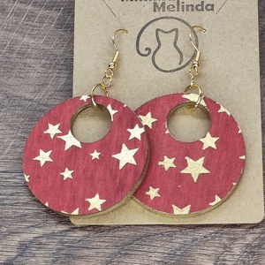 Karácsonyi fülbevaló - fából, csillagokkal - ékszer - fülbevaló - lógós kerek fülbevaló - Meska.hu