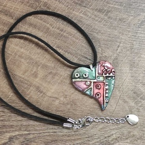 Szívörvény � kézzel készült nyaklánc süthető gyurmából - ékszer - nyaklánc - medálos nyaklánc - Meska.hu