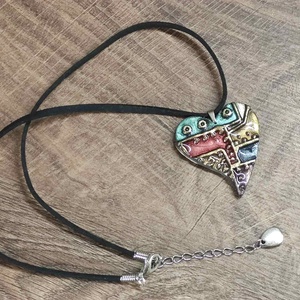 Szívörvény � kézzel készült nyaklánc süthető gyurmából - ékszer - nyaklánc - medálos nyaklánc - Meska.hu