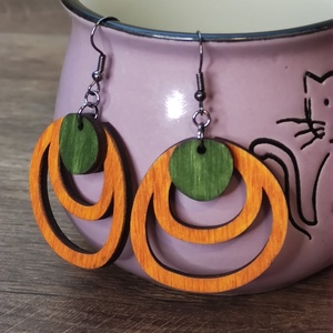 Kétszínű fa fülbevaló - narancs+zöld, Ékszer, Fülbevaló, Lógó fülbevaló, Famegmunkálás, MESKA