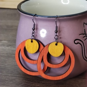 Kétszínű fa fülbevaló - narancspiros+sárga, Ékszer, Fülbevaló, Lógó fülbevaló, Famegmunkálás, MESKA
