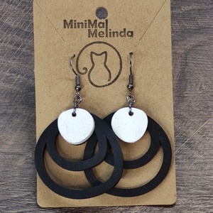 Kétszínű fa fülbevaló - fekete+fehér - ékszer - fülbevaló - lógó fülbevaló - Meska.hu