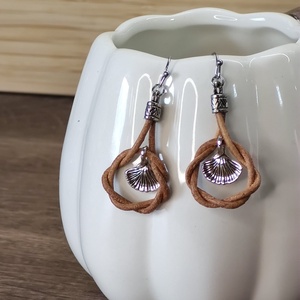 Bőr fülbevaló - ginkgo charm - Meska.hu