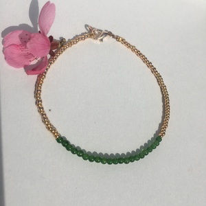 Nefrit jade-rózsaarany gyöngy minimál karkötő  - ékszer - karkötő - bogyós karkötő - Meska.hu