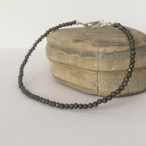  TÜDŐvédő Pirit karkötő - ékszer - karkötő - bogyós karkötő - Meska.hu