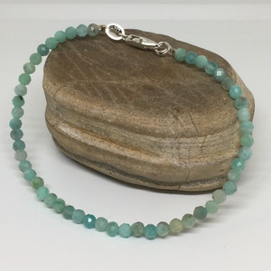 Larimar - Delfinkő minimál karkötő - ékszer - karkötő - gyöngyös karkötő - Meska.hu