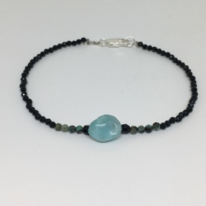 Larimar-Türkiz-Spinell minimál karkötő - ékszer - karkötő - gyöngyös karkötő - Meska.hu