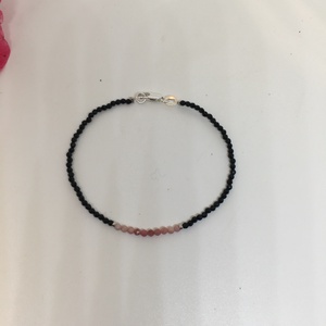  Rodokrozit- Spinell minimál karkötő - ékszer - karkötő - gyöngyös karkötő - Meska.hu