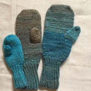 Családi páros kesztyű - ruha & divat - páros szett - női-férfi páros szett - Meska.hu