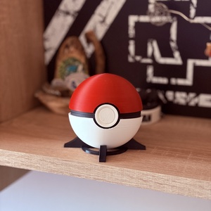 Pokélabda alakú Nintendo Switch-játékkártya-tartó - Meska.hu