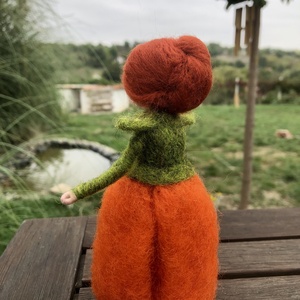 Tűnemezelt Ősztündér - művészet - textilkép - nemezelt - Meska.hu Tűnemezelt Ősztündér - művészet - textilkép - nemezelt - Meska.hu