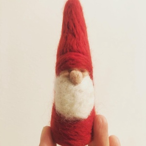 Tűnemezelt gyapjú Mikulás - Meska.hu