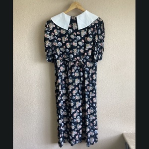 Lenge virágos ruha - ruha & divat - női ruha - alkalmi ruha & estélyi ruha - Meska.hu