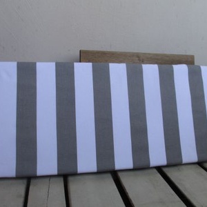 Fekete-fehér szivacspárna padra -  - Meska.hu