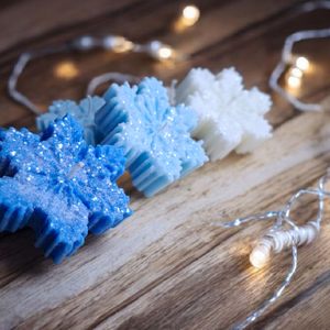 Hópehely gyertya - karácsony - karácsonyi lakásdekoráció - karácsonyi illatgyertya, mécses - Meska.hu Hópehely gyertya - karácsony - karácsonyi lakásdekoráció - karácsonyi illatgyertya, mécses - Meska.hu