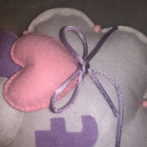 Felhő filc névtábla szívekkel, falidísz , ajtódísz , babaszoba dekoráció  - otthon & életmód - babaszoba, gyerekszoba - babaszoba dekoráció - Meska.hu