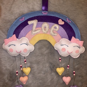 Szivárványos filc névtábla, falidísz, babaszoba dekoráció, Otthon & Életmód, Babaszoba, gyerekszoba, Babaszoba dekoráció, Varrás, Mindenmás, MESKA