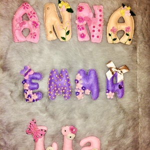 Filc betű névtábla,babanév, babaszoba dekoráció - otthon & életmód - babaszoba, gyerekszoba - gyerek névtábla - Meska.hu