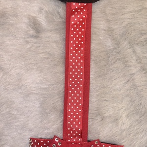 Cicás  filc hajcsat tartó - ékszer - ékszertartó - fali ékszertartó - Meska.hu