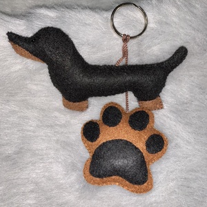 Tacskó, kutya  filc kulcstartó - táska & tok - kulcstartó & táskadísz - kulcstartó - Meska.hu
