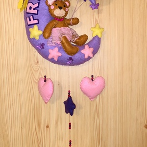 Maci a holdon lufikkal, csillagokkal filc  gyerek névtábla, falidísz, babaszoba dekoráció,ajtódísz - otthon & életmód - babaszoba, gyerekszoba - babaszoba dekoráció - Meska.hu