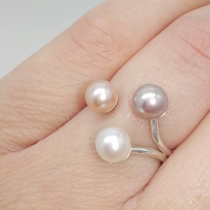 Gyöngyözön gyűrű  - ékszer - gyűrű - gyöngyös gyűrű - Meska.hu