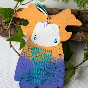 Históriabogár Mirkalurka � 12 cm fafigura - otthon & életmód - dekoráció - fali és függő dekoráció - függődísz - Meska.hu