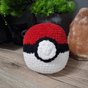 Horgolt Pokélabda, Játék & Sport, Plüssállat & Játékfigura, Más figura, Horgolás, MESKA