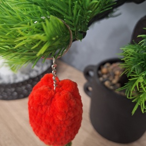 Horgolt tulipán kulcstartó - játék & sport - plüssállat & játékfigura - más figura - Meska.hu