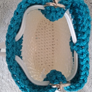 Horgolt táska - táska & tok - kézitáska & válltáska - vállon átvethető táska - Meska.hu