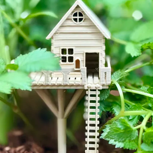 Mini Faházikó Létrával, Cserepes Növényekhez / Mini Treehouse with Ladder, for Potted Plants - Meska.hu
