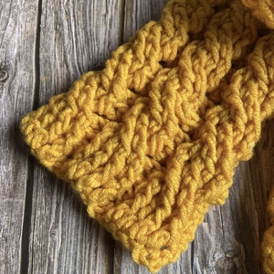 Horgolt sál - napsárga - ruha & divat - sál, sapka, kendő - sál - Meska.hu