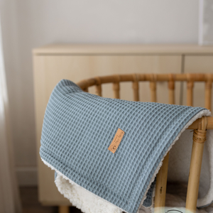 Meleg puha babatakaró - babakocsi takaró - farmerkék - otthon & életmód - babaszoba, gyerekszoba - babatakaró, gyerek pléd - Meska.hu