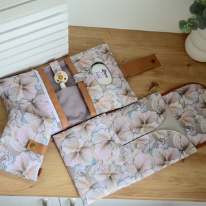 Pelenkázó neszeszer - vízhatlan - álomvirág - táska & tok - pelenkatáska - pelenkatartó tok - Meska.hu