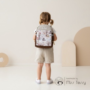 Ovis - bölcsis hátizsák névvel - forest friends, Játék & Sport, Ovis felszerelés, Ovis hátizsák, Varrás, MESKA