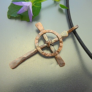 Kelta Kereszt - rusztikus kovácsolt réz medál férfiaknak -  - Meska.hu