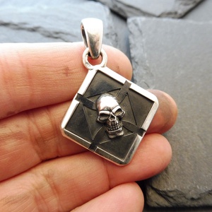 Árnyék masszív Ezüst Medál - - Mithrillion Dark Fantasy - ékszer - nyaklánc - medál - Meska.hu