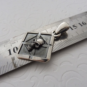 Árnyék masszív Ezüst Medál - - Mithrillion Dark Fantasy - ékszer - nyaklánc - medál - Meska.hu