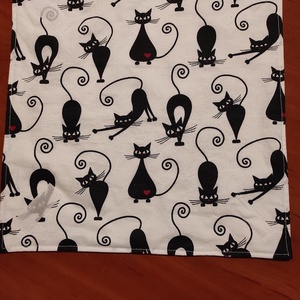 fekete macska  mintás  újraszalvéta,textilszalvéta tízórai,uzsonna csomagolására,, Otthon & Életmód, Konyhafelszerelés, tálalás, Konyhai textil, Szalvéta, Varrás, MESKA