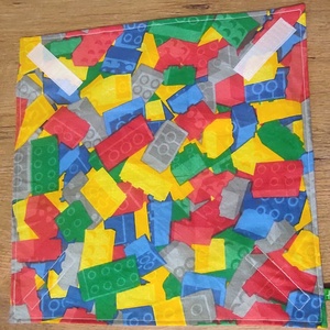 Lego kocka   mintás  újraszalvéta,textilszalvéta tízórai,uzsonna csomagolására,, Otthon & Életmód, Konyhafelszerelés, tálalás, Konyhai textil, Szalvéta, Varrás, MESKA