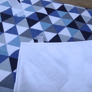 kék-szürke háromszög   mintás  újraszalvéta,textilszalvéta tízórai,uzsonna csomagolására, - otthon & életmód - konyhafelszerelés, tálalás - konyhai textil - szalvéta - Meska.hu