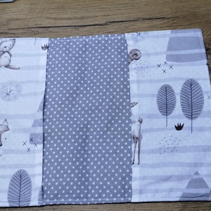 textil gyermek egészségügyi kiskönyv borító,erdei állatok     mintával - otthon & életmód - papír, írószer - egészségügyi kiskönyv borító - Meska.hu