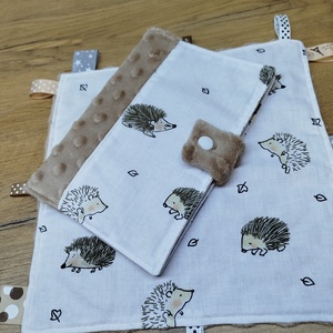 textil gyermek egészségügyi kiskönyv borító+címkerongyi sün  mintával , Otthon & Életmód, Papír, írószer, Egészségügyi kiskönyv borító, , MESKA