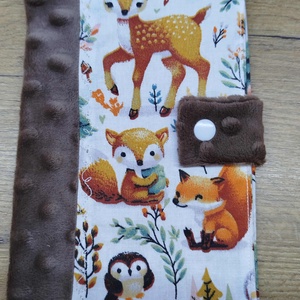 textil gyermek egészségügyi kiskönyv borító,erdei állatok   mintával, Otthon & Életmód, Papír, írószer, Egészségügyi kiskönyv borító, , MESKA